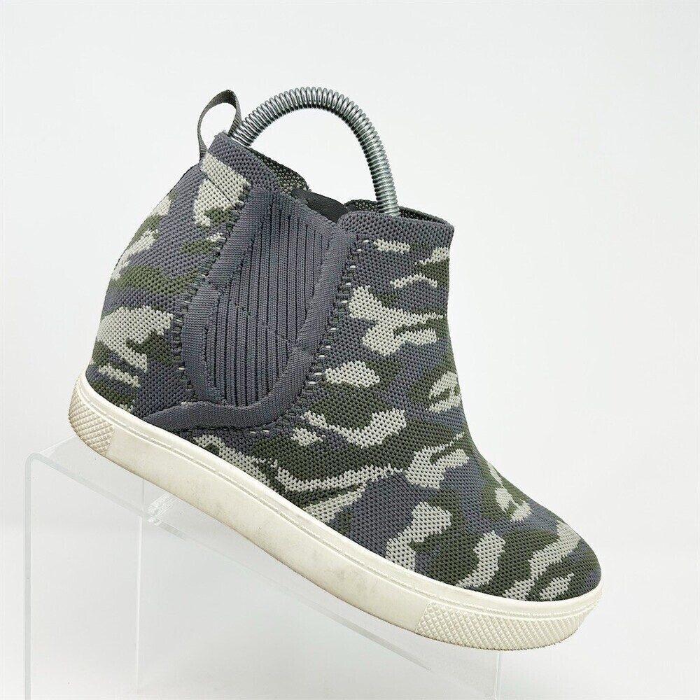 Torrid Camo Hidden Wedge Sneaker Booties Side Zip Womens Size 8.5 WW Green Gray
